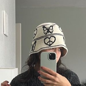 Bucket hat 💕